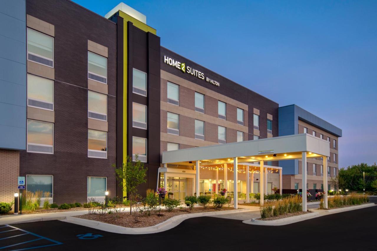 Home2 Suites By Hilton Grand Rapids Airport Kentwood Exterior photo