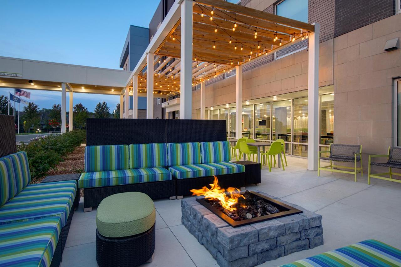 Home2 Suites By Hilton Grand Rapids Airport Kentwood Exterior photo