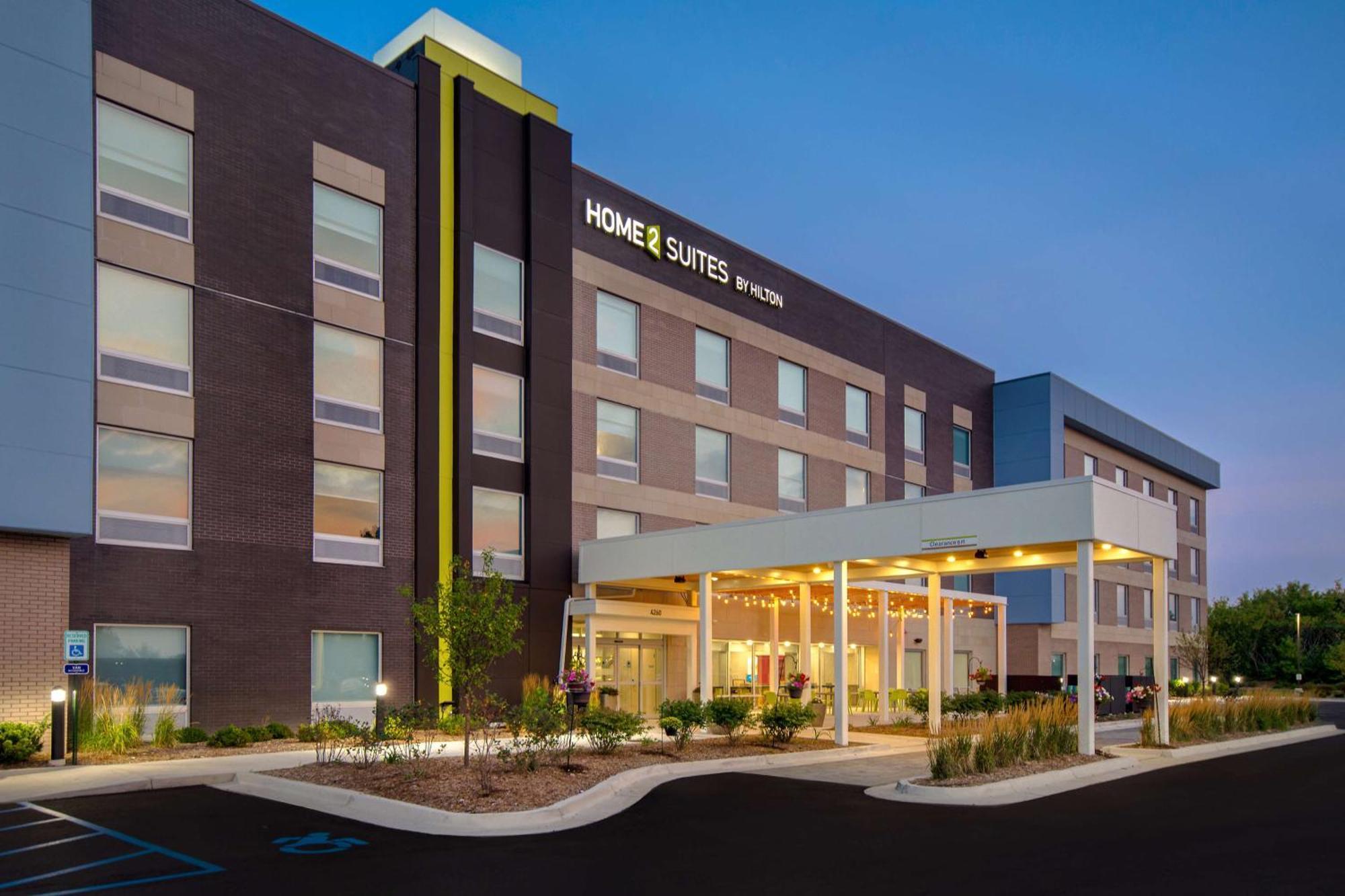 Home2 Suites By Hilton Grand Rapids Airport Kentwood Exterior photo